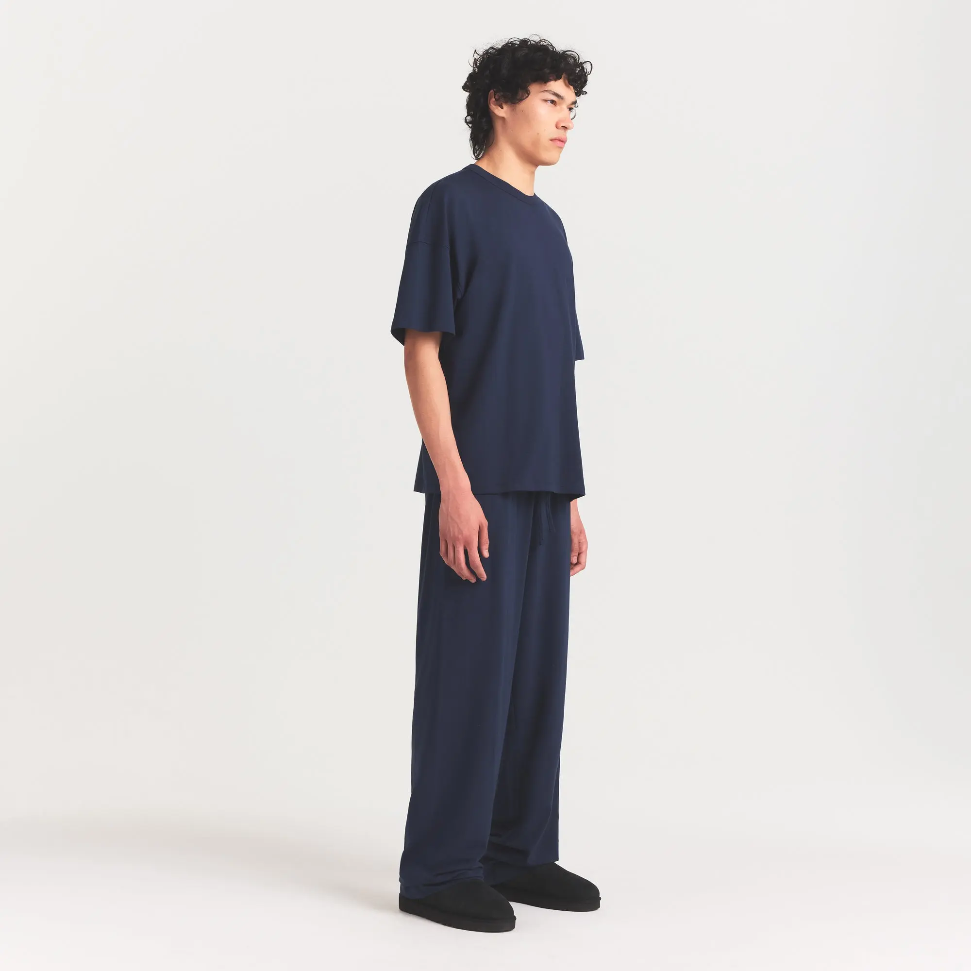 Mens Relaxed Straight Leg Pant - Image 3