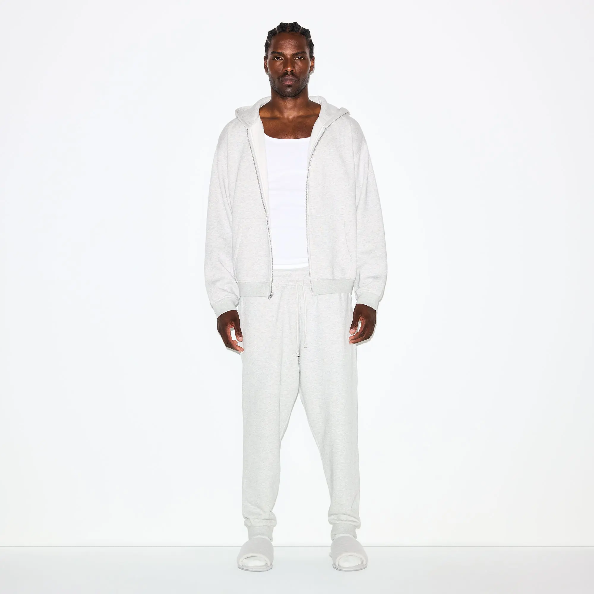 Mens Tapered Jogger - Image 3