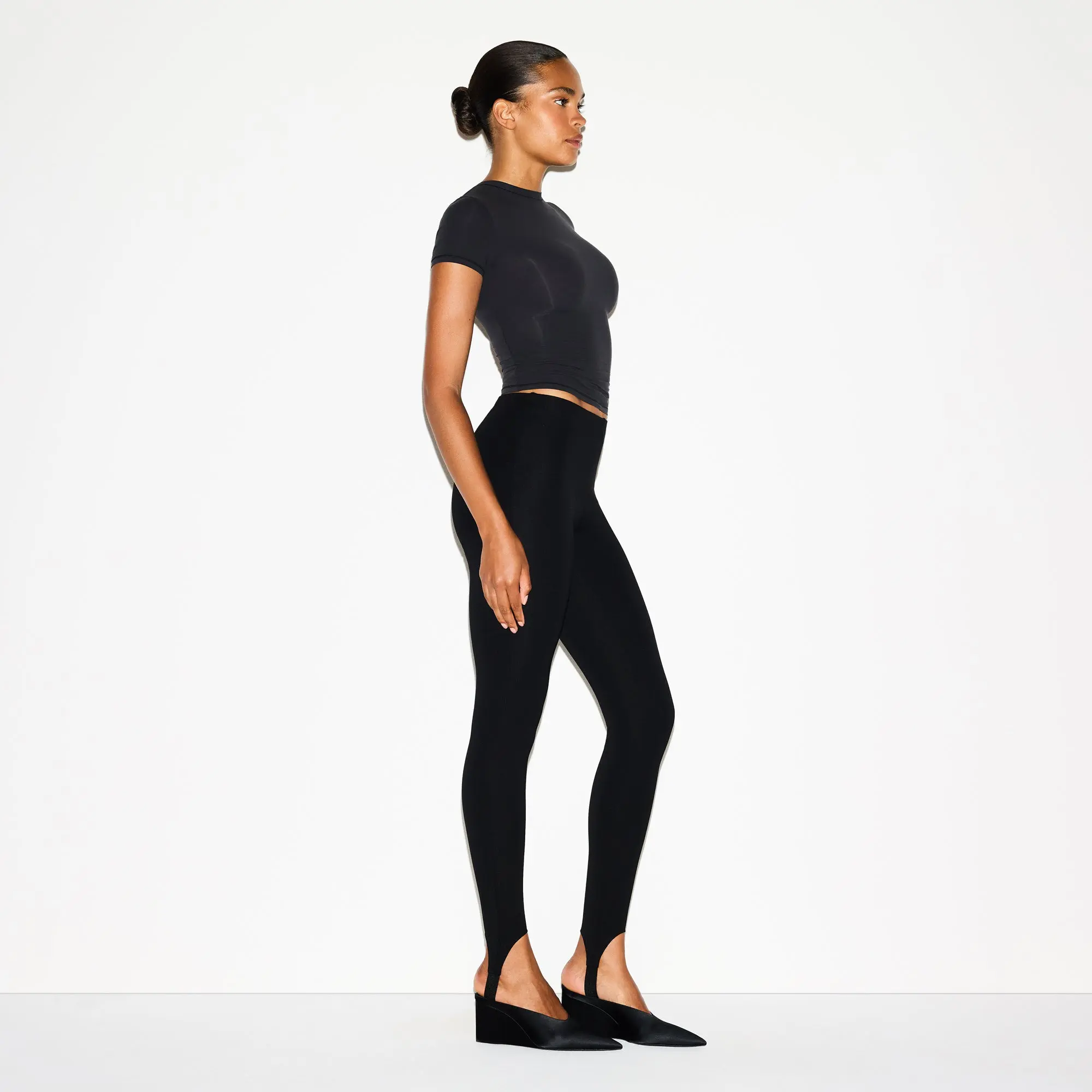 High-Waisted Stirrup Legging - Image 4